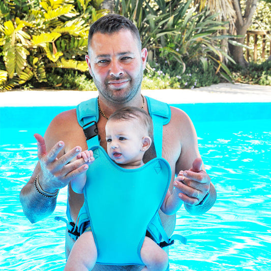 Canguru para bebé aquático e terrestre